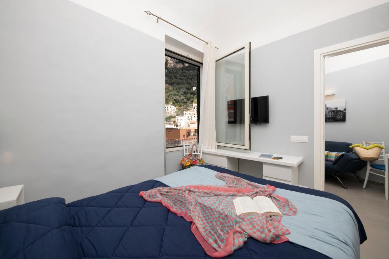 Vittoria House Centro Storico Villa Амалфи Екстериор снимка