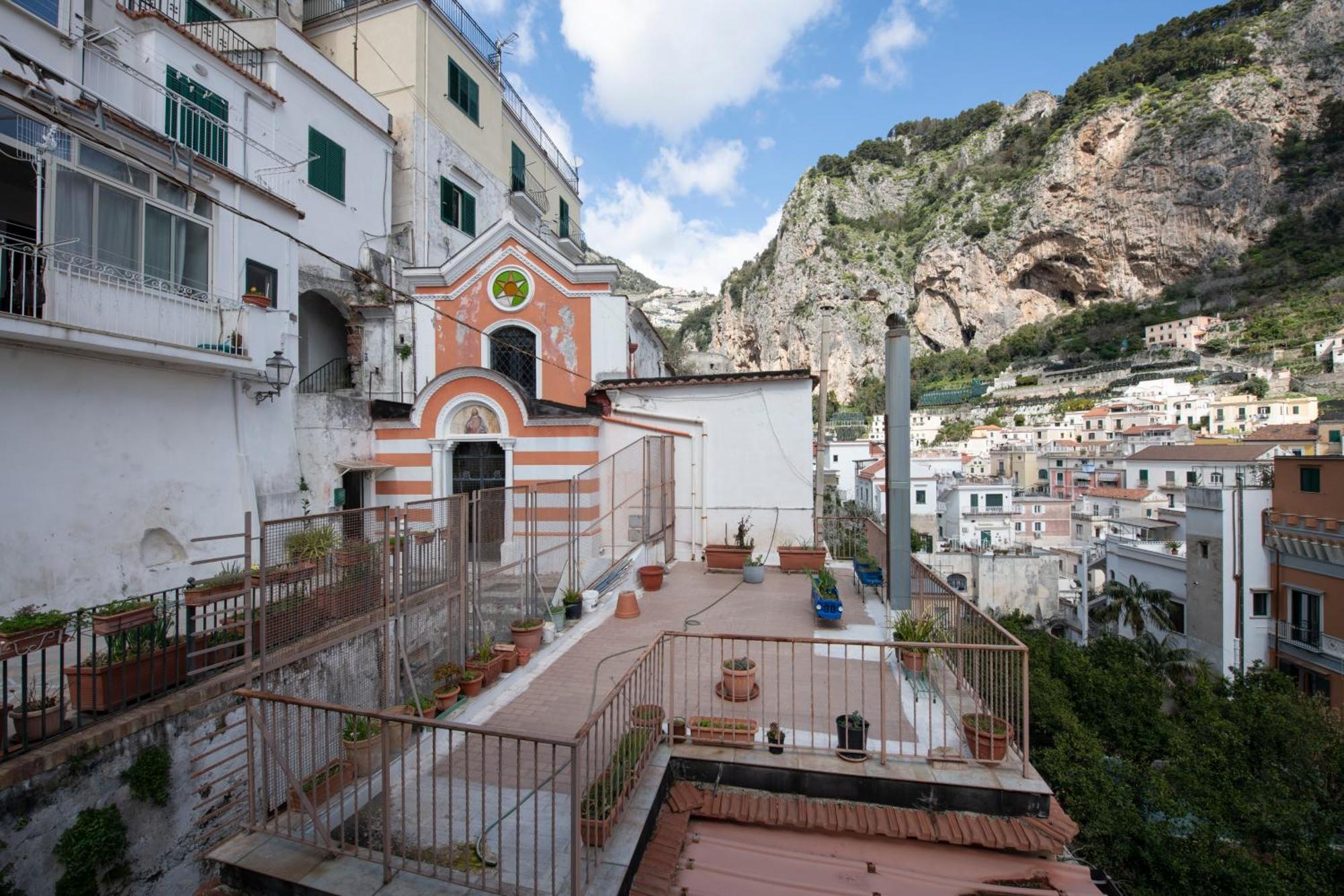 Vittoria House Centro Storico Villa Амалфи Екстериор снимка
